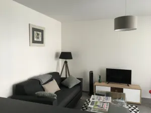 Image of T3 apartment, sleeps 5, new, terrace, bright, 1st floor, downtown
