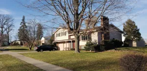 Image of Grand Rapids\/Kentwood close to down town\/ Airport 4 Bedroom
