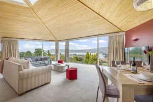 Image of BELLA VISTA Large Family Home Views Forever