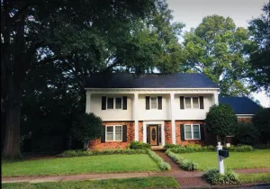 Image of Large Very Quiet 5 BR, 2.5 Bath, 8 beds with King Next to Germantown