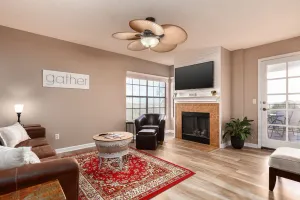 Image of Skyline View, City & Mountain Views, Golf nearby, bicycling, swimming pool