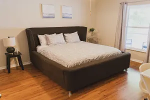 Image of (A) Beautiful home 28 minutes from the beach. 2 bedroom home.