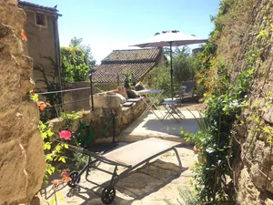 Image of HOMAN house on the castle ramparts with romantic garden\/terrace