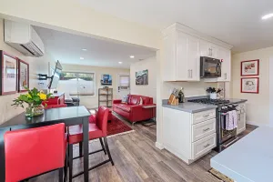 Image of Vintage 2 bedroom, Proctor Terrace