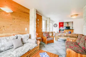 Image of Résidence Le Bec Rouge - Appartement de charme 3 pièces 8 personnes à Tignes au pied des pistes et proche des commerces dans le quartier du Lac. Vue impr MAE-1681