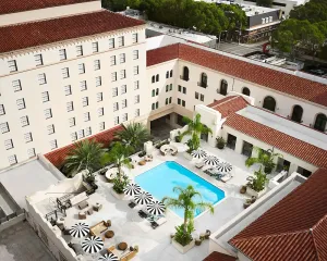 Image of Your Home Away From Home! Onsite Pool, Pets Allowed, Near Alhambra Park