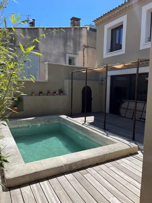 Image of Ten minutes from Avignon and Isle sur Sorgue, in the heart of the village, charming villa