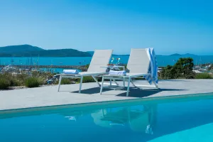 Image of Luxury 4 bedroom holiday home with private pool and ocean views.