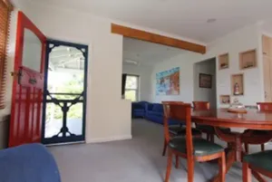 Image of Lighthouse Retreat - Pet Friendly Free Wifi