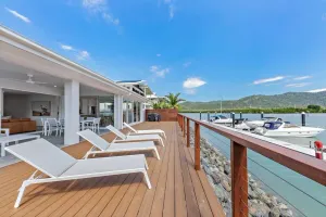 Image of Cove 18 - Luxury beach house
