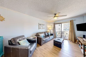 Image of 1st-floor condo with outdoor pool, tennis, BBQ area, washer\/dryer, central AC