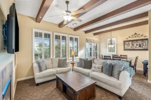 Image of Near Pool!  Warm & Elegant, Fountain Views, Twin Beds, Pet Friendly! - Upstairs (T25)