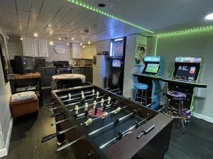 Image of 90's Arcade Oasis⚡️Theater⚡Wifi⚡ Gym ⚡ Sleeps 10!
