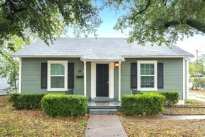 Image of The Central Cottage: 7 mins from Magnolia Table, Silos, Baylor & Downtown Waco