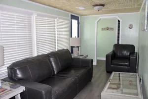 Image of Remodeled Bungalow minutes from historic waterfront downtown Manteo