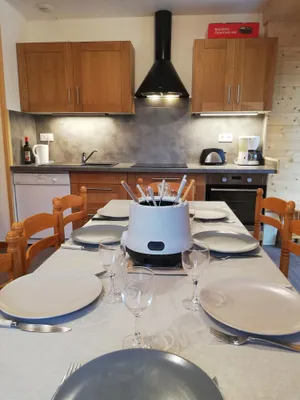 Image of Gite with terrace for 8 people, 4 bedrooms, 2 shower rooms and 2 separate WCs.