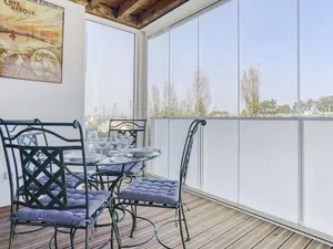 Image of Charming 3rd-Floor Apartment with Double Loggia, Wi-Fi, and Parking in Central St. Jean de Luz