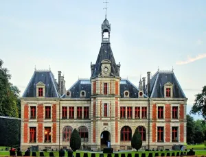 Image of WALMATH CASTLE - HISTORICAL RESIDENCE BETWEEN PARIS AND TOULOUSE