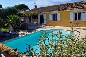 Image of Pretty house with landscaped garden and private pool