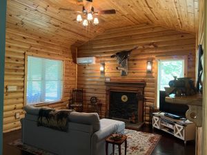 Image of Country log cabin in beautiful middle Tennessee