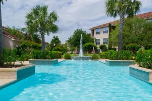 Image of Elite & Luxurious Furnished Apartment by Kemah
