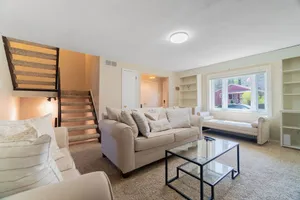 Image of Cozy Suburban Home \/ Quiet Neighborhood