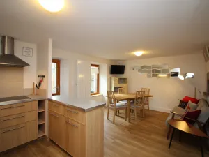 Image of Le Mont-Dore : Appartement 3 pièces avec terrasse et WIFI à 300m des Thermes - FR-1-608-204
