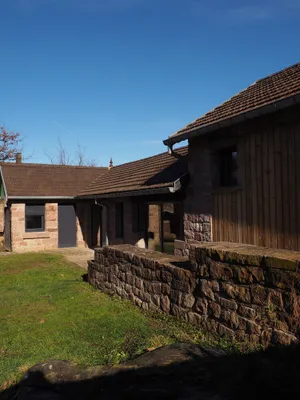 Image of Detached house with character