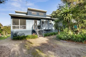 Image of Aireys Delight I Lighthouse & Ocean Views