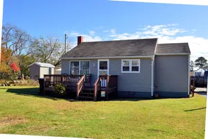 Image of Mae's Landing - Comfortable 2BR close to Memorial Park, NO LINENS PROVIDED