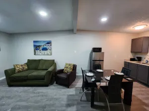 Image of Luxury Apartment Suite 8