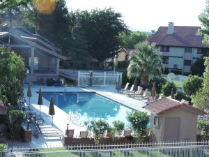 Image of Sparkling Newly Remod Condo. Near Zion's, Tuacahn, Bike Trails. Pool &Pickleball