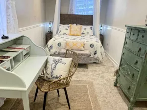 Image of Crow's Nest - Private Guest Apt Near Bike Trail/3.7 mi to Beach