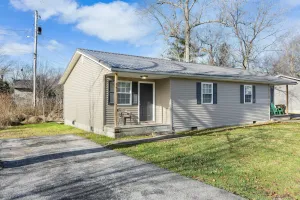 Image of Red River Duplex - Unit 1 - 12 miles to the Gorge!