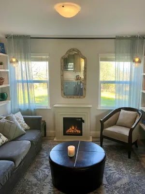 Image of Serene and Quiet County Cottage Near HWY 50
