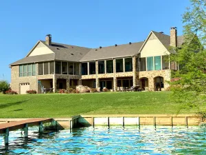 Image of Lake Palestine's Best Property for Vacations, Reunions, Events, Get-Aways!!!