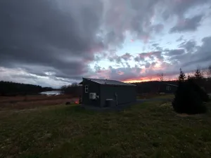 Image of \"Twins East\" Waterfront property and micro cabin- 10 minutes from Watkins Glen!