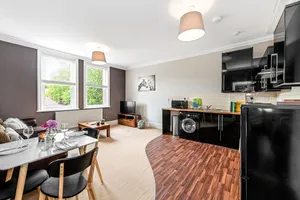 Image of Bright, Spacious & Airy 2Bed Close to CITY CNTR