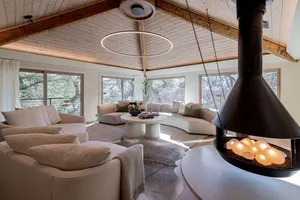 Image of Modern Austin Retreat: Chef’s Kitchen, Fireplace & Walkable Prime Location