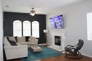 Image of Beautiful Big House, Great LOCATION & Neighborhood
