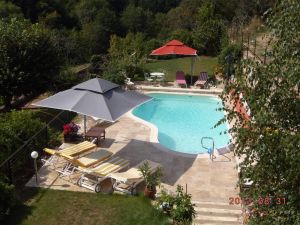 Image of Château de Charfetain farm in the heart of the Monts du Lyonnais