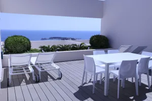 Image of Magnificent sea-view! Design apartment 70m2, large terrace and sea-view pool