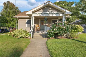 Image of Lincoln 2 -Near Lake Michigan, Beaches, Luge, Fishing, EV Charger & Pet-Friendly