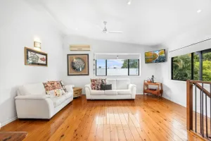 Image of Mudjimba Art House - Quirky Beachside Holiday Home w\/ pool