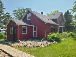 Image of Country Farmhouse at 14 Hands Farm