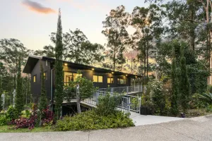 Image of Bush Hideaway:Building #6