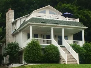 Image of Charming Lake House Cottage with beach access and lake view