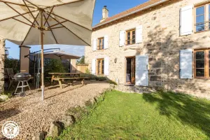 Image of Aux 2 Puys - Gîte "Le Lemptégy"