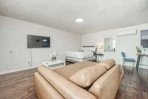 Image of Totally New Awesome North Fresno Back Studio