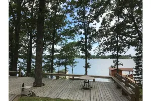 Image of Lakehouse Getaway!